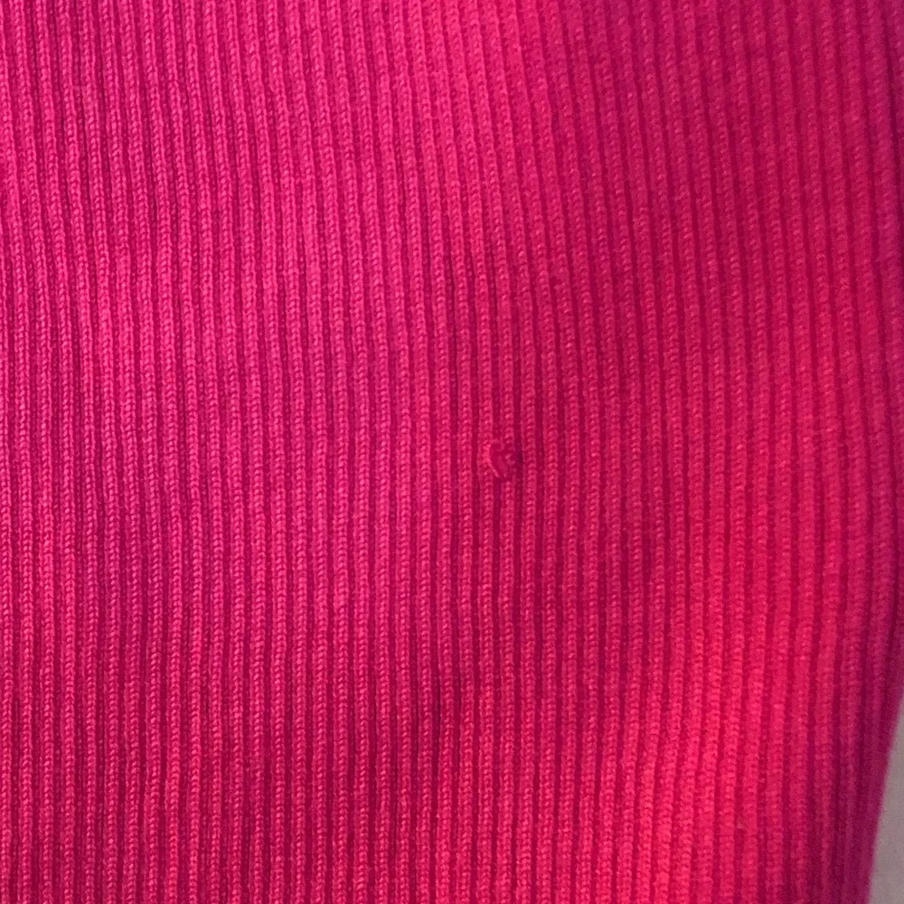 Elie Tahari Sleeveless Ribbed Tank in Fuchsia